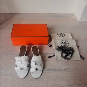 Hermes White Leather Oasis Sandals